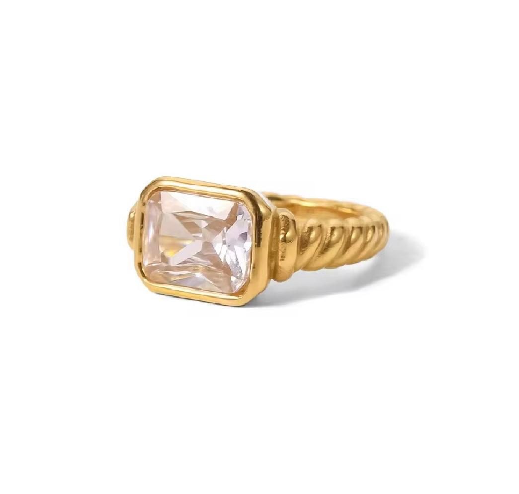 Anillo Monarca